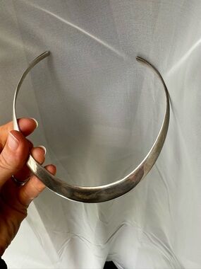 Minimalist Crescent Sterling Silver Collar Chocker Necklace - Made in Mexico
